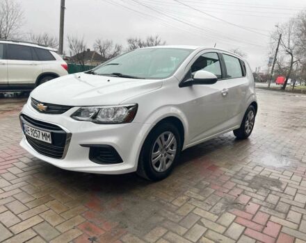 Белый Шевроле Соник, объемом двигателя 1.8 л и пробегом 114 тыс. км за 7800 $, фото 3 на Automoto.ua