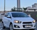 Белый Шевроле Соник, объемом двигателя 1.8 л и пробегом 170 тыс. км за 5699 $, фото 1 на Automoto.ua