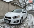Білий Шевроле Сонік, об'ємом двигуна 1.8 л та пробігом 225 тис. км за 6999 $, фото 2 на Automoto.ua