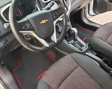 Белый Шевроле Соник, объемом двигателя 1.8 л и пробегом 151 тыс. км за 8500 $, фото 4 на Automoto.ua