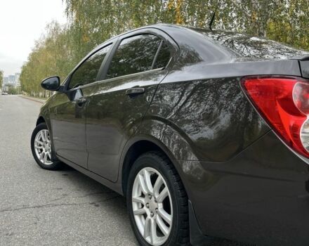 Черный Шевроле Соник, объемом двигателя 1.8 л и пробегом 137 тыс. км за 6500 $, фото 2 на Automoto.ua