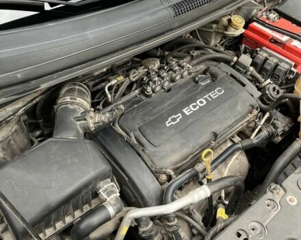 Черный Шевроле Соник, объемом двигателя 1.8 л и пробегом 137 тыс. км за 6500 $, фото 12 на Automoto.ua