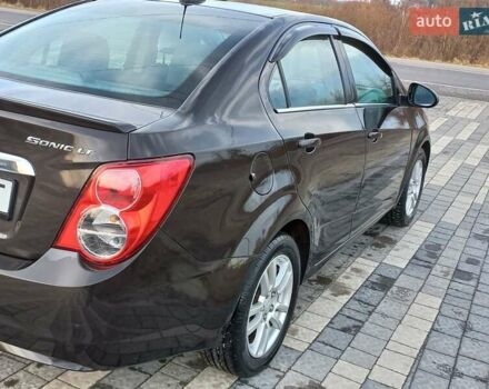 Черный Шевроле Соник, объемом двигателя 1.8 л и пробегом 210 тыс. км за 7500 $, фото 5 на Automoto.ua