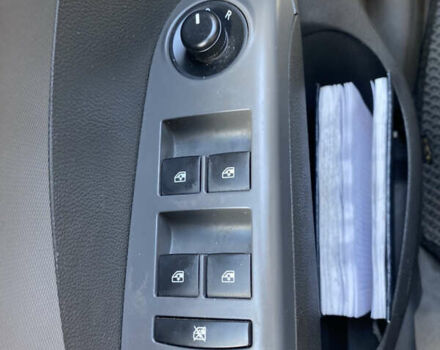 Черный Шевроле Соник, объемом двигателя 1.8 л и пробегом 162 тыс. км за 7200 $, фото 28 на Automoto.ua