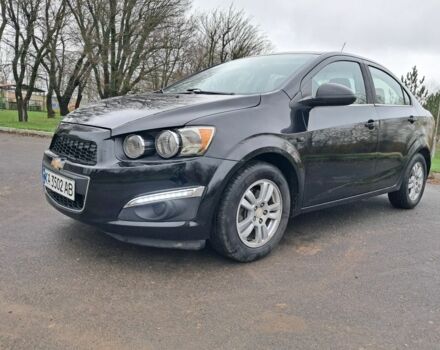 Черный Шевроле Соник, объемом двигателя 1.8 л и пробегом 101 тыс. км за 5400 $, фото 2 на Automoto.ua