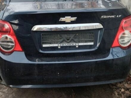 Черный Шевроле Соник, объемом двигателя 1.8 л и пробегом 87 тыс. км за 2400 $, фото 1 на Automoto.ua