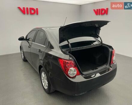 Коричневый Шевроле Соник, объемом двигателя 1.6 л и пробегом 163 тыс. км за 7471 $, фото 6 на Automoto.ua