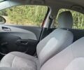 Красный Шевроле Соник, объемом двигателя 1.8 л и пробегом 222 тыс. км за 5800 $, фото 5 на Automoto.ua