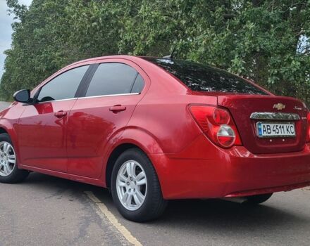 Красный Шевроле Соник, объемом двигателя 0 л и пробегом 179 тыс. км за 5999 $, фото 2 на Automoto.ua