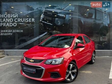 Красный Шевроле Соник, объемом двигателя 1.4 л и пробегом 170 тыс. км за 7978 $, фото 1 на Automoto.ua