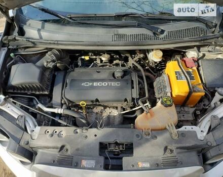Серый Шевроле Соник, объемом двигателя 1.8 л и пробегом 130 тыс. км за 7200 $, фото 18 на Automoto.ua