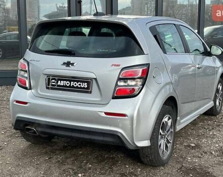 Серый Шевроле Соник, объемом двигателя 1.36 л и пробегом 46 тыс. км за 9990 $, фото 7 на Automoto.ua