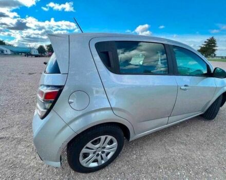 Серый Шевроле Соник, объемом двигателя 1.4 л и пробегом 33 тыс. км за 1500 $, фото 4 на Automoto.ua