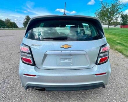 Серый Шевроле Соник, объемом двигателя 1.4 л и пробегом 33 тыс. км за 1500 $, фото 3 на Automoto.ua