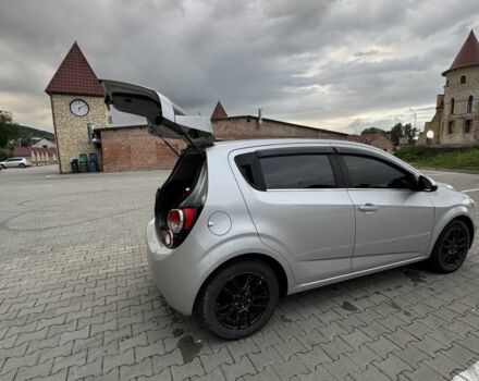 Серый Шевроле Соник, объемом двигателя 1.8 л и пробегом 251 тыс. км за 5950 $, фото 22 на Automoto.ua