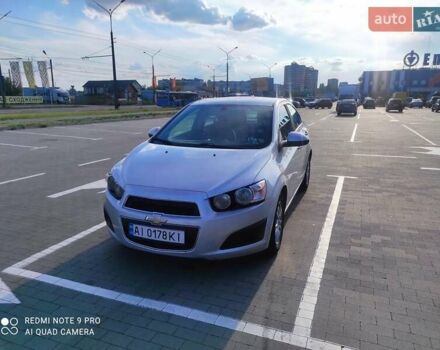 Серый Шевроле Соник, объемом двигателя 1.8 л и пробегом 174 тыс. км за 6500 $, фото 2 на Automoto.ua