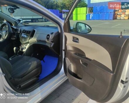 Серый Шевроле Соник, объемом двигателя 1.8 л и пробегом 174 тыс. км за 6500 $, фото 20 на Automoto.ua