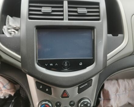 Серый Шевроле Соник, объемом двигателя 1.8 л и пробегом 87 тыс. км за 2300 $, фото 5 на Automoto.ua