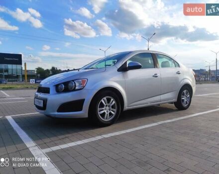 Серый Шевроле Соник, объемом двигателя 1.8 л и пробегом 174 тыс. км за 6500 $, фото 6 на Automoto.ua