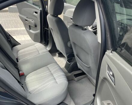 Сірий Шевроле Сонік, об'ємом двигуна 1.8 л та пробігом 173 тис. км за 7500 $, фото 13 на Automoto.ua