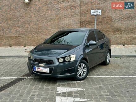 Шевроле Соник 2012 в Одессе на Automoto.ua Серый Шевроле Соник, объемом двигателя 1.8 л и пробегом 320 тыс. км за 5500 $, фото 1 на Automoto.ua