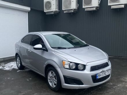 Сірий Шевроле Сонік, об'ємом двигуна 1.8 л та пробігом 220 тис. км за 7000 $, фото 1 на Automoto.ua