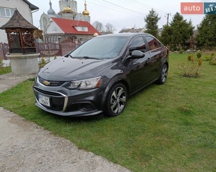 Серый Шевроле Соник, объемом двигателя 1.4 л и пробегом 250 тыс. км за 7400 $, фото 1 на Automoto.ua