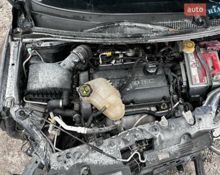 Синий Шевроле Соник, объемом двигателя 1.8 л и пробегом 87 тыс. км за 2500 $, фото 4 на Automoto.ua