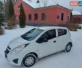 Белый Шевроле Спарк, объемом двигателя 1 л и пробегом 200 тыс. км за 4200 $, фото 2 на Automoto.ua