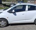 Белый Шевроле Спарк, объемом двигателя 1 л и пробегом 254 тыс. км за 5400 $, фото 2 на Automoto.ua
