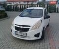 Белый Шевроле Спарк, объемом двигателя 1 л и пробегом 150 тыс. км за 4500 $, фото 6 на Automoto.ua