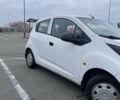 Шевроле Спарк 2010 у Києві на Automoto.ua Білий Шевроле Спарк, об'ємом двигуна 1 л та пробігом 219 тис. км за 4500 $, фото 7 на Automoto.ua
