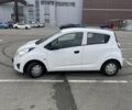 Шевроле Спарк 2010 у Києві на Automoto.ua Білий Шевроле Спарк, об'ємом двигуна 1 л та пробігом 219 тис. км за 4500 $, фото 10 на Automoto.ua