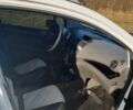 Белый Шевроле Спарк, объемом двигателя 1.2 л и пробегом 179 тыс. км за 4700 $, фото 2 на Automoto.ua