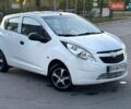 Белый Шевроле Спарк, объемом двигателя 1 л и пробегом 180 тыс. км за 4300 $, фото 3 на Automoto.ua