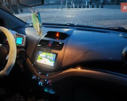 Белый Шевроле Спарк, объемом двигателя 0.99 л и пробегом 171 тыс. км за 6200 $, фото 11 на Automoto.ua