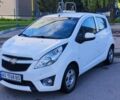Белый Шевроле Спарк, объемом двигателя 1 л и пробегом 295 тыс. км за 4000 $, фото 1 на Automoto.ua