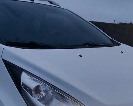 Белый Шевроле Спарк, объемом двигателя 0.99 л и пробегом 171 тыс. км за 6200 $, фото 1 на Automoto.ua