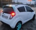 Белый Шевроле Спарк, объемом двигателя 1 л и пробегом 193 тыс. км за 5400 $, фото 2 на Automoto.ua