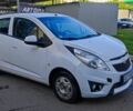 Белый Шевроле Спарк, объемом двигателя 1 л и пробегом 295 тыс. км за 4000 $, фото 1 на Automoto.ua