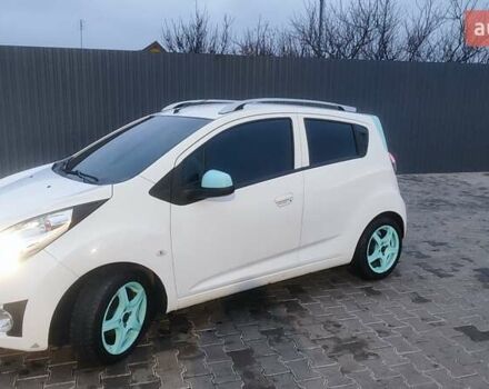 Белый Шевроле Спарк, объемом двигателя 0.99 л и пробегом 171 тыс. км за 6200 $, фото 4 на Automoto.ua