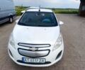 Білий Шевроле Спарк, об'ємом двигуна 0 л та пробігом 204 тис. км за 4896 $, фото 1 на Automoto.ua