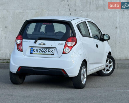 Белый Шевроле Спарк, объемом двигателя 1 л и пробегом 143 тыс. км за 3600 $, фото 12 на Automoto.ua