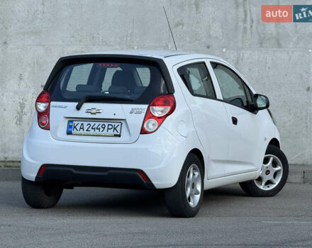Белый Шевроле Спарк, объемом двигателя 1 л и пробегом 143 тыс. км за 3600 $, фото 13 на Automoto.ua