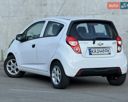 Белый Шевроле Спарк, объемом двигателя 1 л и пробегом 143 тыс. км за 3600 $, фото 8 на Automoto.ua