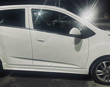 Білий Шевроле Спарк, об'ємом двигуна 0 л та пробігом 55 тис. км за 7700 $, фото 15 на Automoto.ua