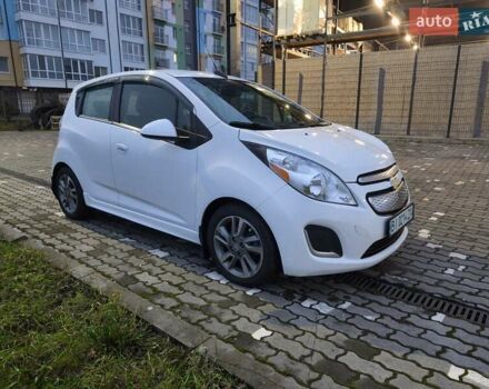 Белый Шевроле Спарк, объемом двигателя 0 л и пробегом 84 тыс. км за 6900 $, фото 3 на Automoto.ua