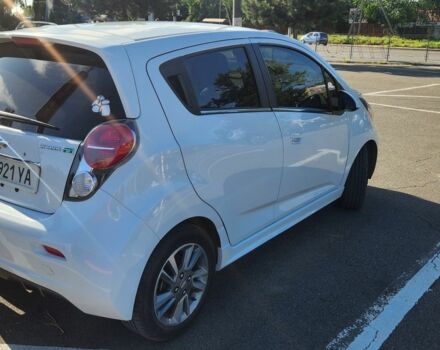 Шевроле Спарк 2016 в Одессе на Automoto.ua Белый Шевроле Спарк, объемом двигателя 0 л и пробегом 74 тыс. км за 7450 $, фото 5 на Automoto.ua