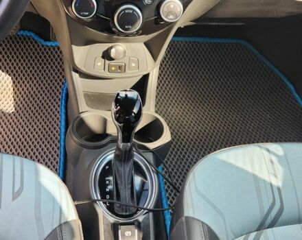 Шевроле Спарк 2016 в Одессе на Automoto.ua Белый Шевроле Спарк, объемом двигателя 0 л и пробегом 74 тыс. км за 7450 $, фото 10 на Automoto.ua