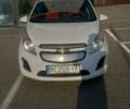Белый Шевроле Спарк, объемом двигателя 0 л и пробегом 160 тыс. км за 5300 $, фото 1 на Automoto.ua